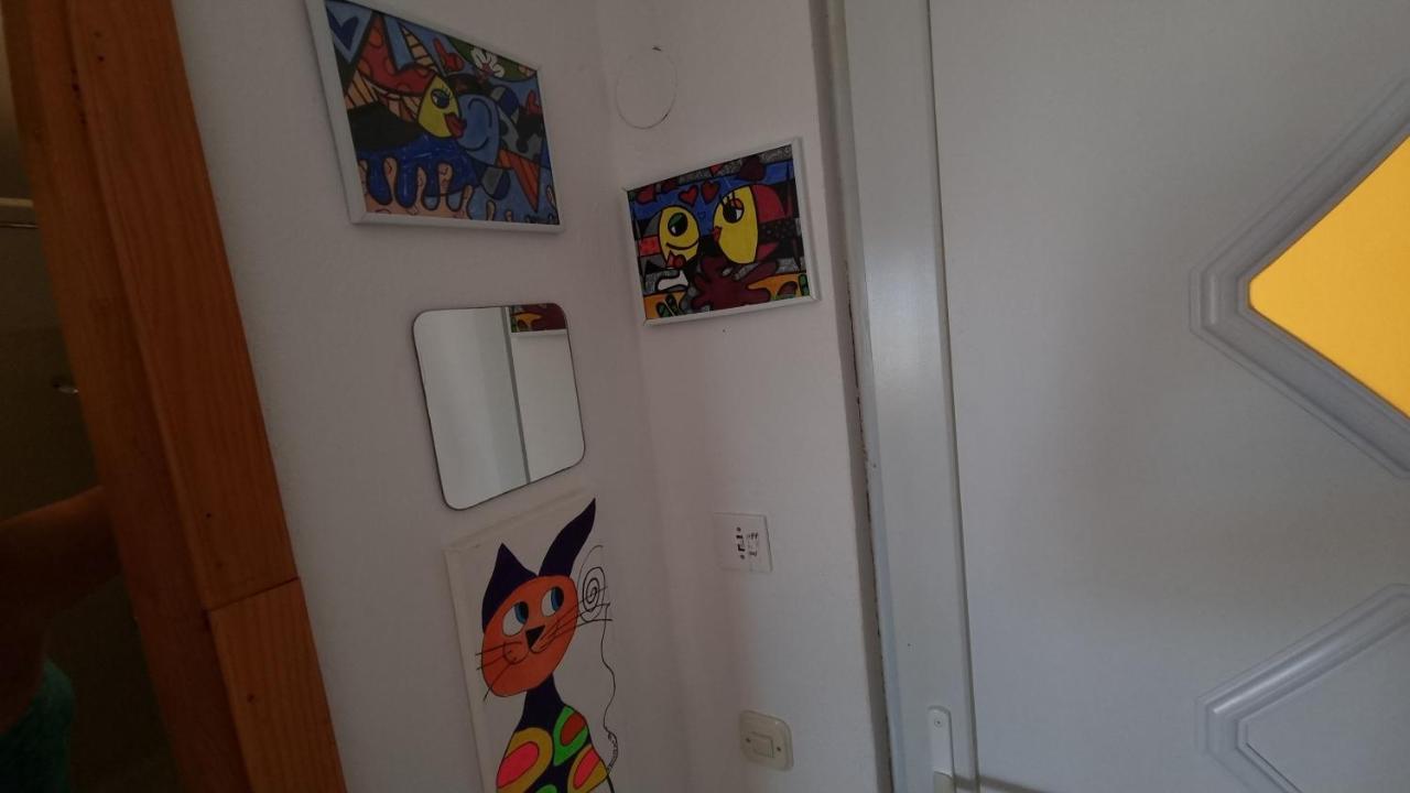 Arts Room Jasmina With Sea View Bikers And Pets Are Welcome Starigrad Exterior photo